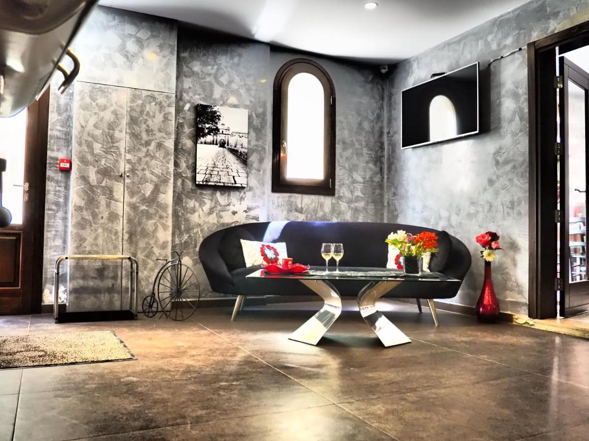 Adelphi Boutique Hotel Rabat Exteriér fotografie